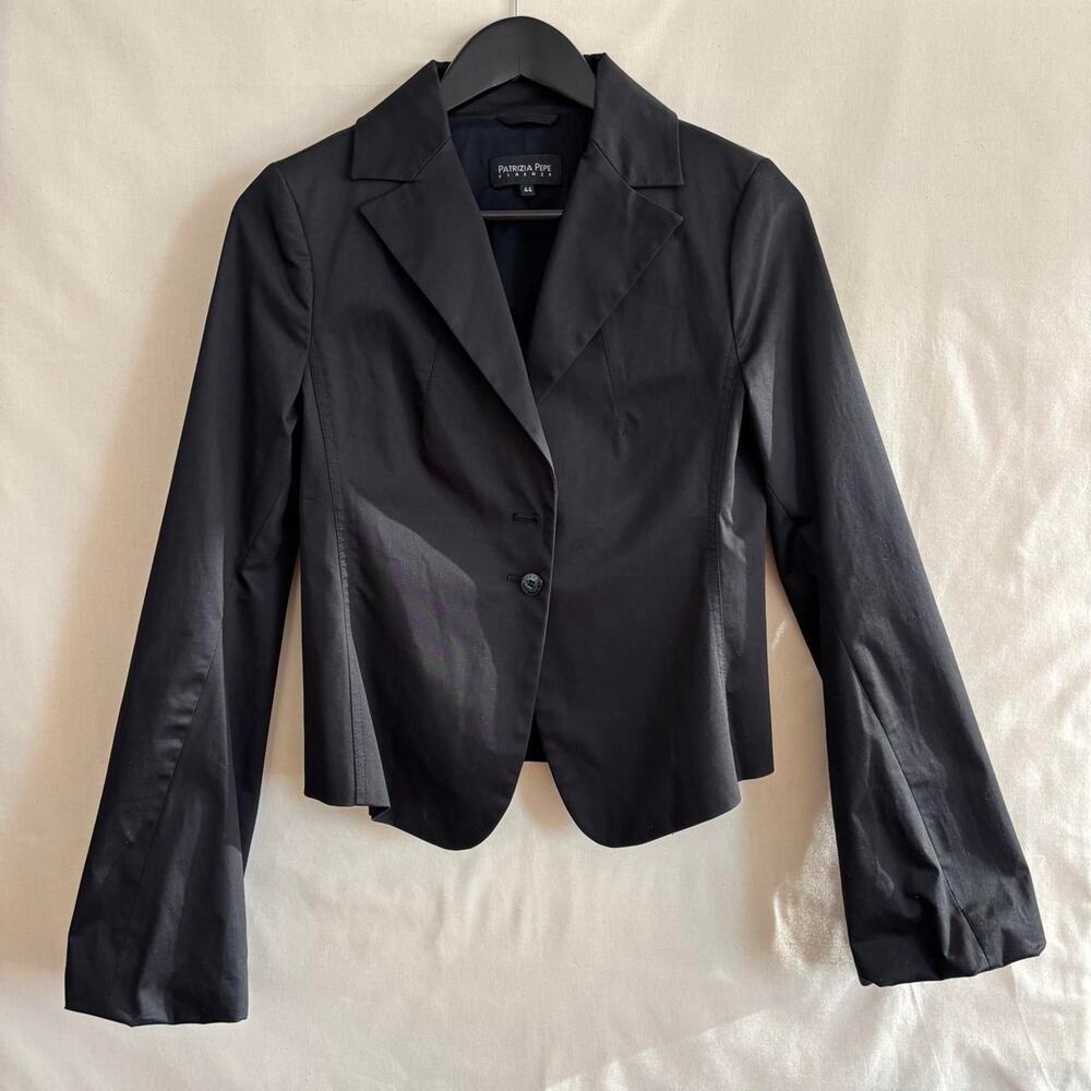 VTG 2000s Y2K Patrizia Pepe Satin Black Fitted Bell Sleeve Blazer - Size S